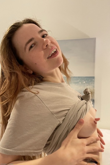 Alina West exklusiv porrstjärna bild